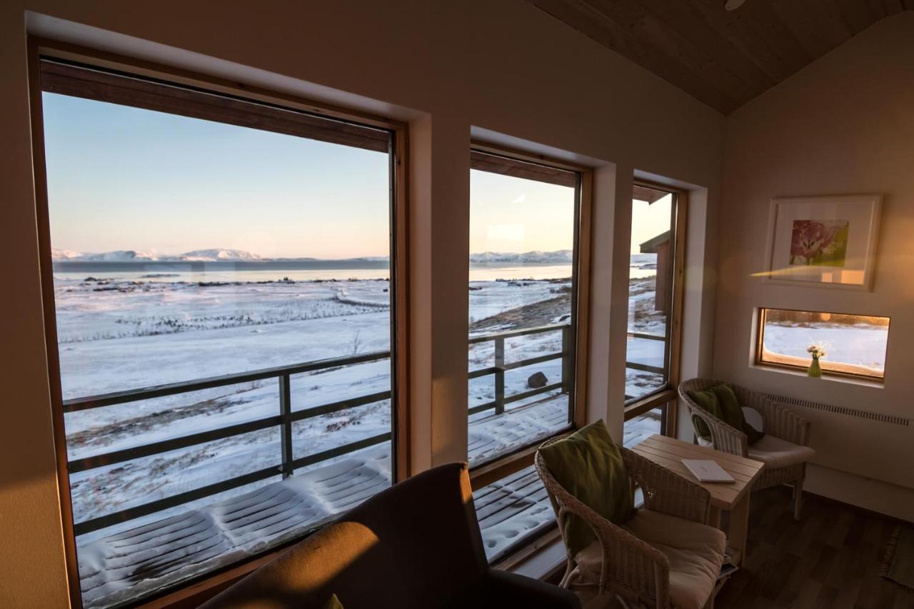 Lake Thingvellir Cottages Blaskogabyggd Exterior photo